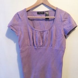 Size M short sleeve sweater